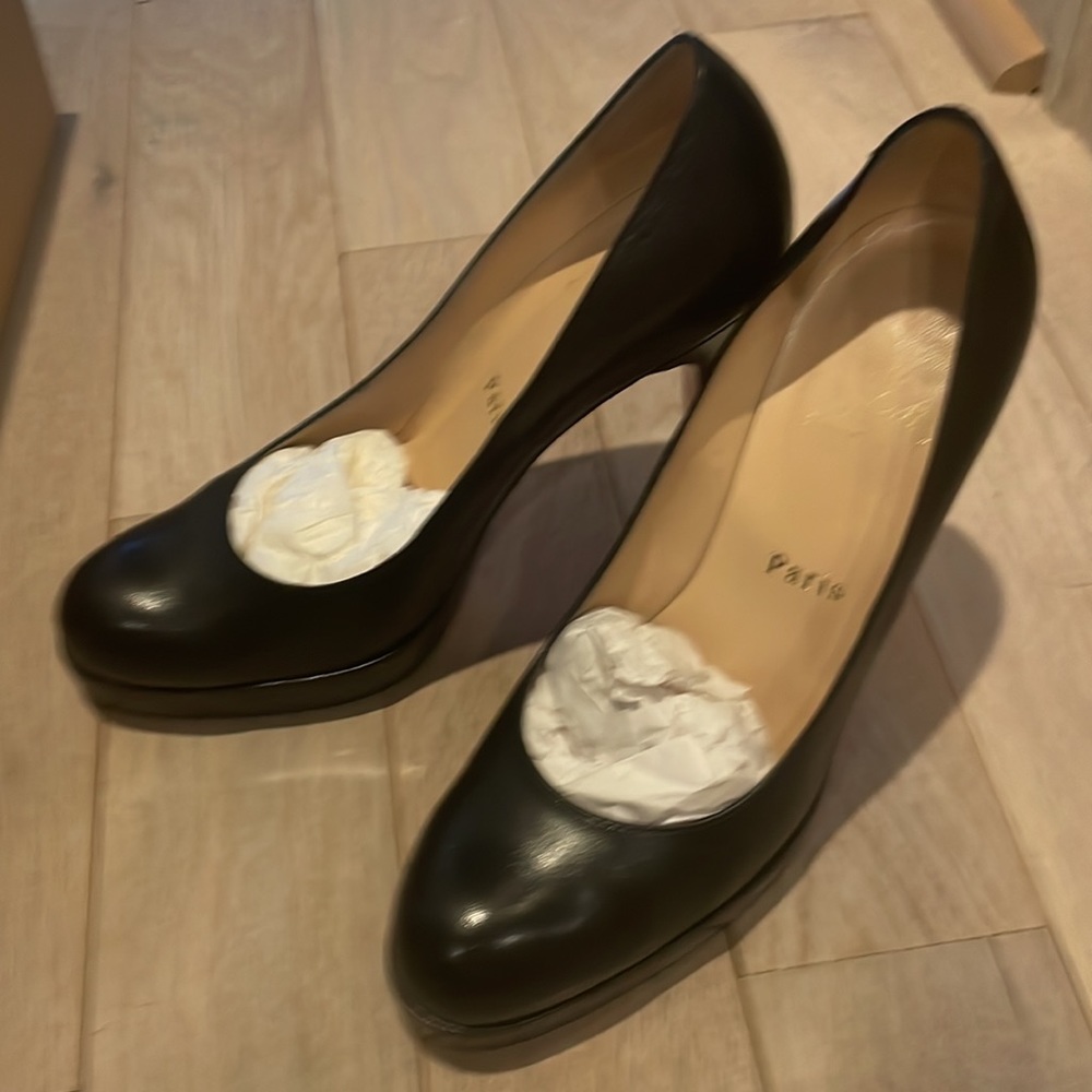 Christian Louboutin Heels perfect condition